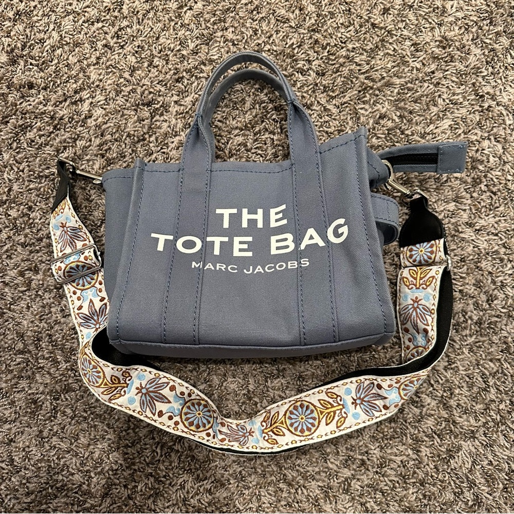 Marc Jacobs Small The Tote Bag - Blue Shadow